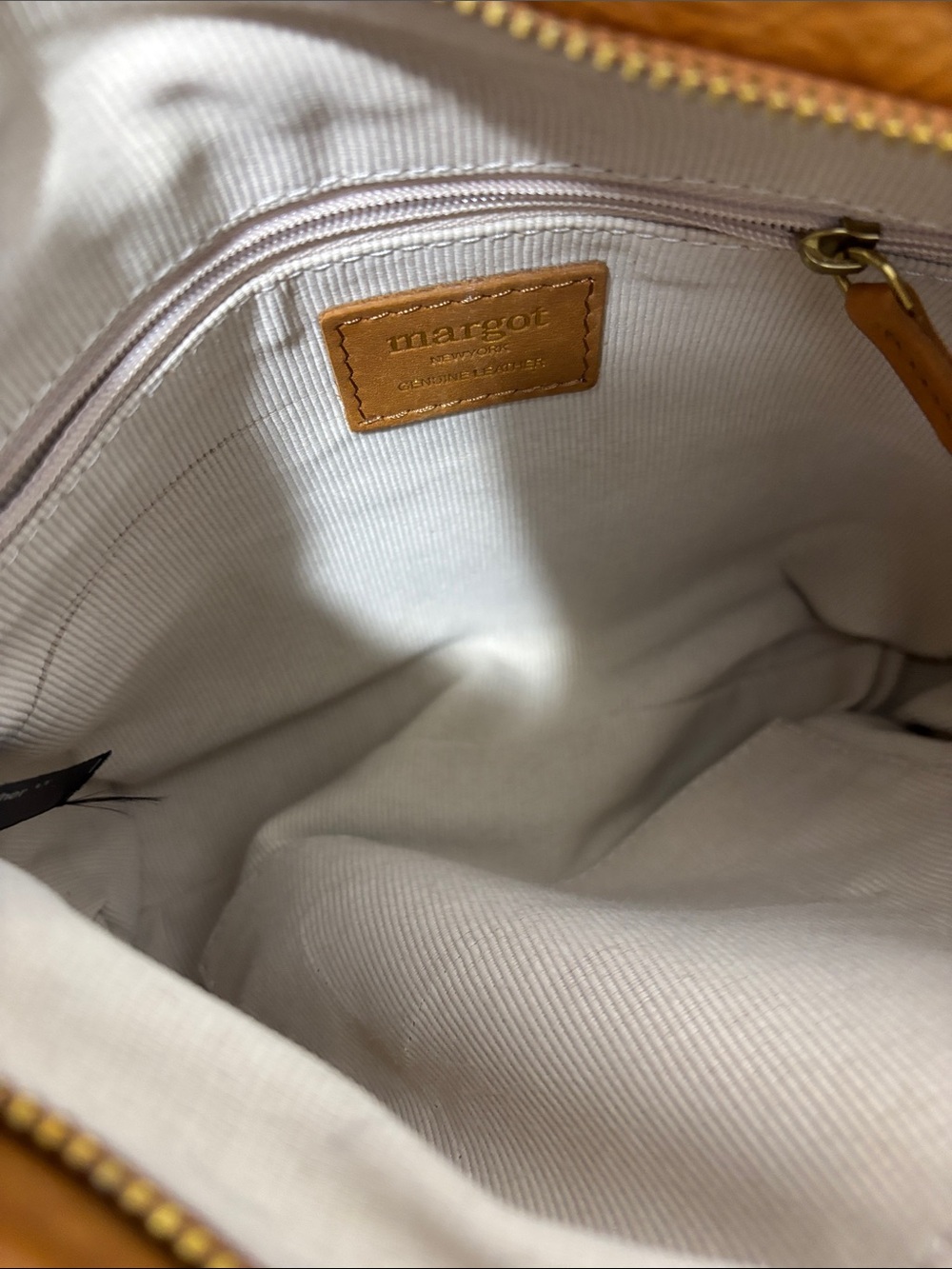 Margot New York Derby crossbody bag in soft leather cognac color - Picture 7 of 10
